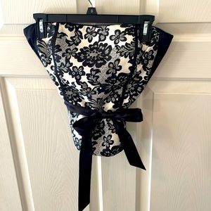 White House Black Market Top Strapless